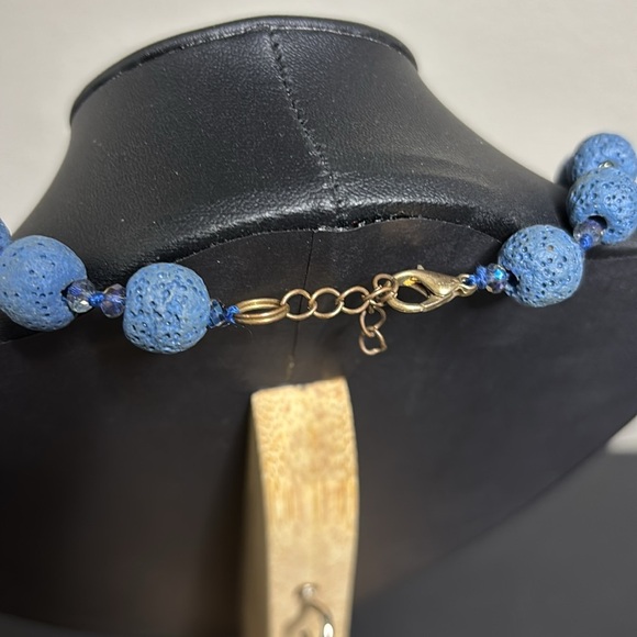 Navajo Blue Lava Rock Knotted Glass Shimmer Beads Beaded Necklace - Picture 4 of 9
